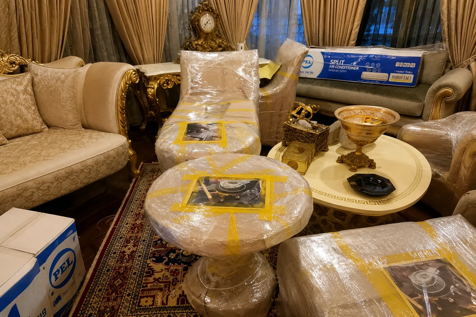 Experts Furniture Packing Services